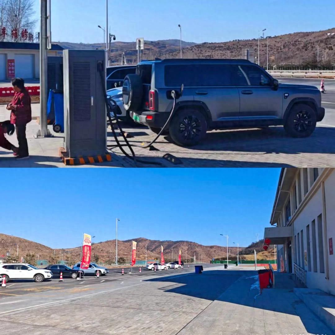 春节高速服务区现怪象:充电桩猛增,燃油车加油难