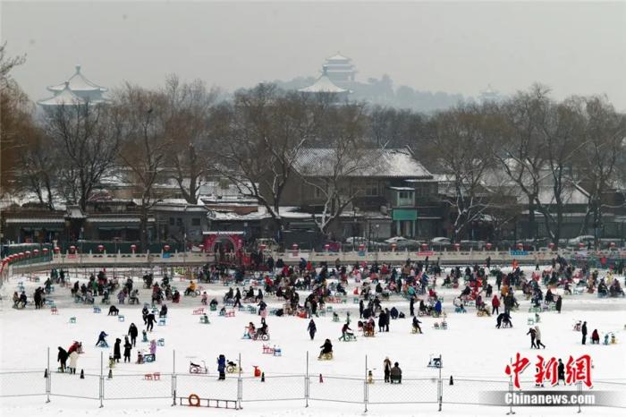 从冰嬉盛典到冬奥盛会,中国冰雪运动历程揭秘
