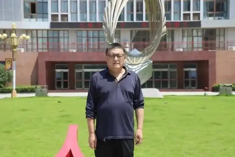 限制高考复读次数:缓解教育内卷、促进教育公平的关键之举