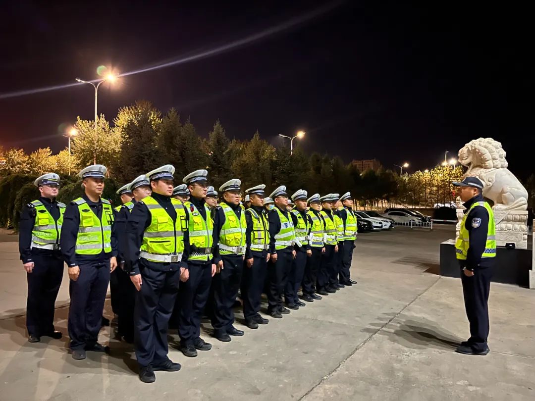 高新区公安筑牢秋冬道路交通安全防线，预防事故减少违章